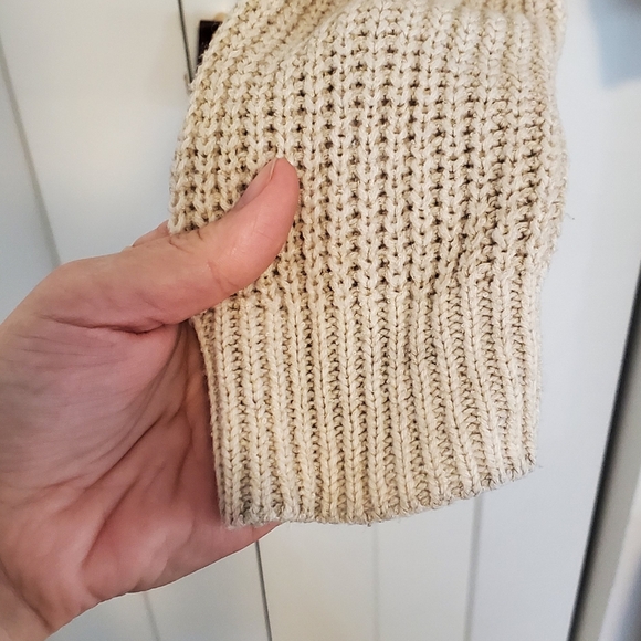 Cream knit sweater - Picture 2 of 4